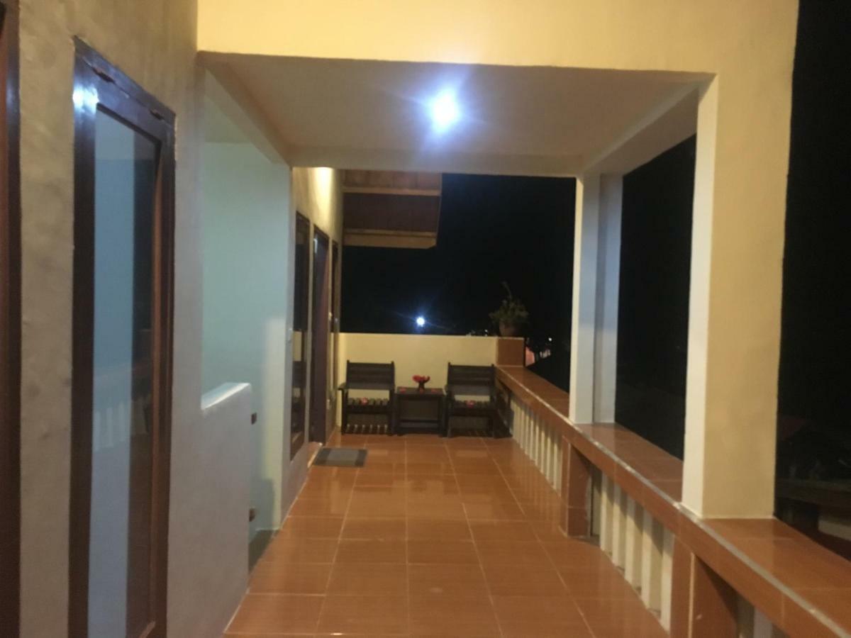The Joe Bungalow Gili Trawangan Esterno foto